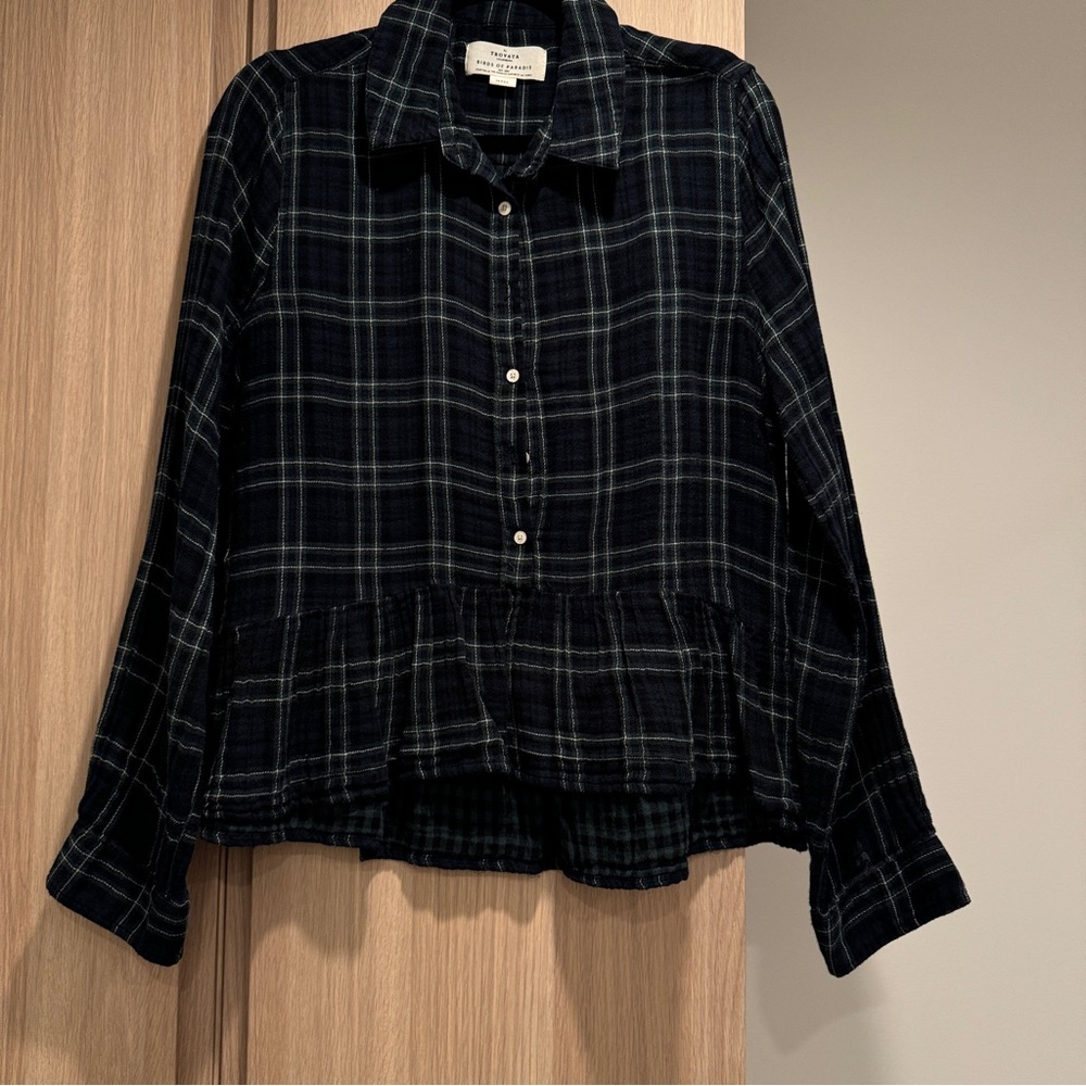 Trovata Birds of Paradis Plaid Button Down Peplum Shirt - Size L